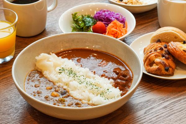 MUJI特製カレー「バターチキン＆ジビエカレー」