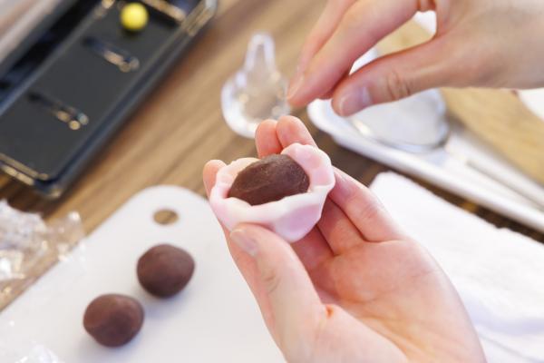 包みぼかしをしている手元の写真