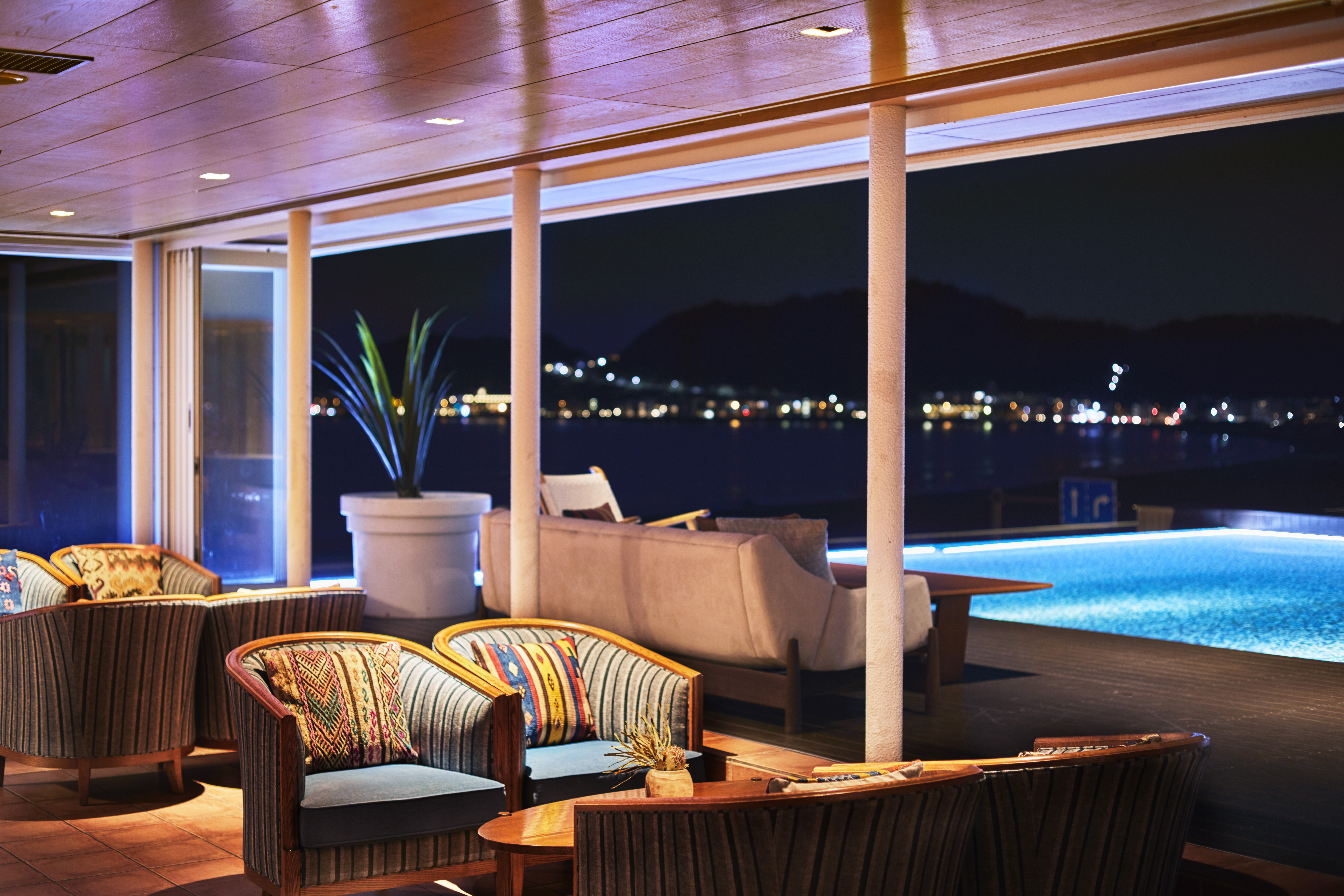 アマンダンブルー